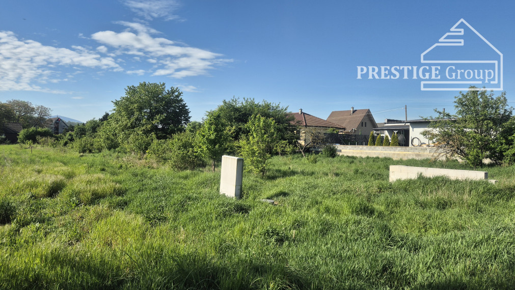 Zamarovce: Pozemok na predaj! 🏠🌳